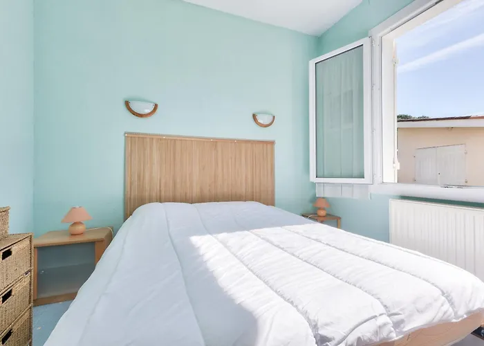 Maison Pour 8 - 300m Du Mauret